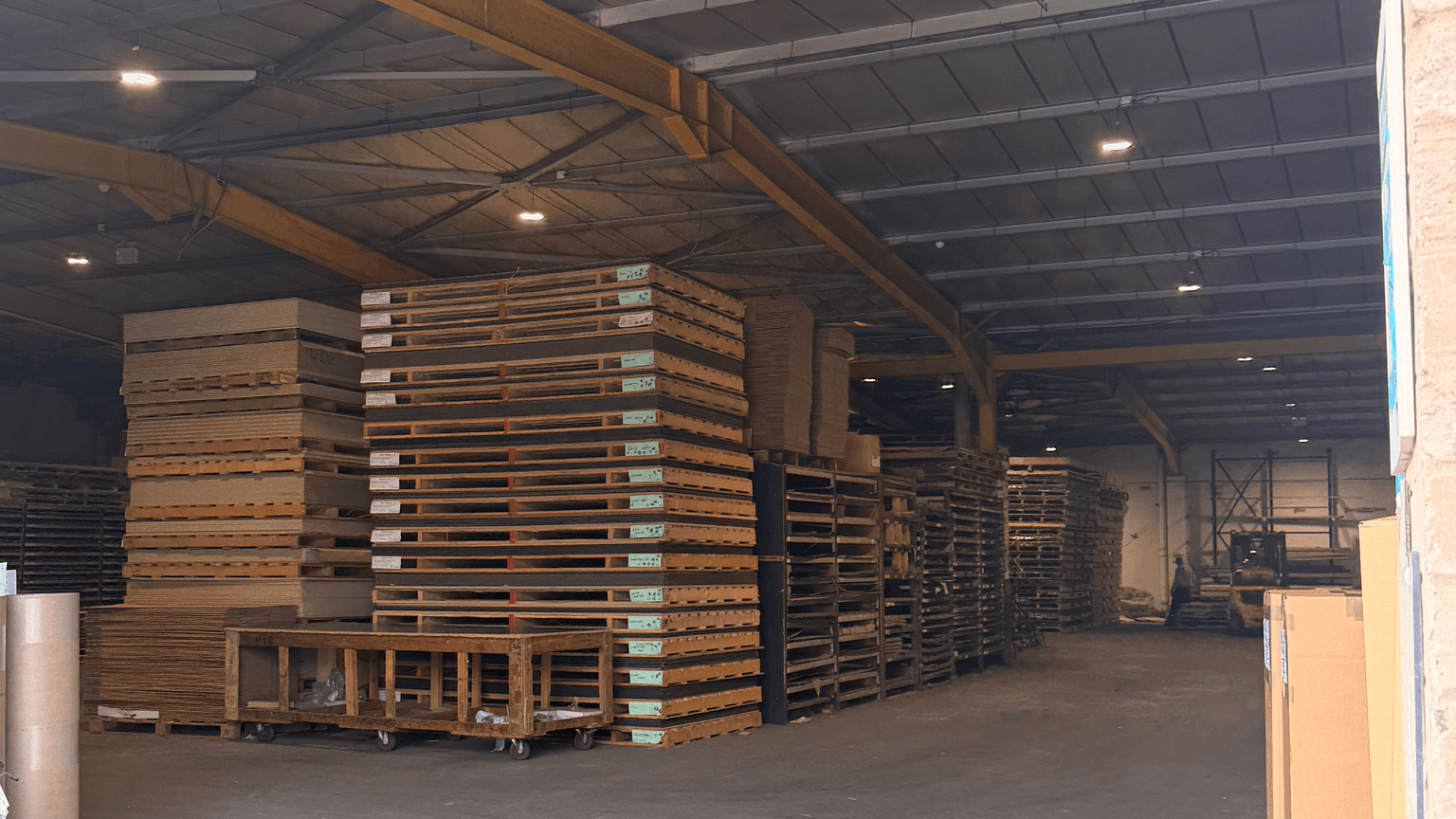 How a Reliable Warehouse Helps Keep Materials Moving